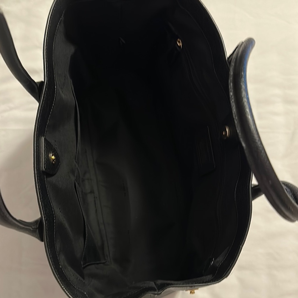 Coach Black Pebbled Leather Tote with Structured Design - Picture 6 of 6